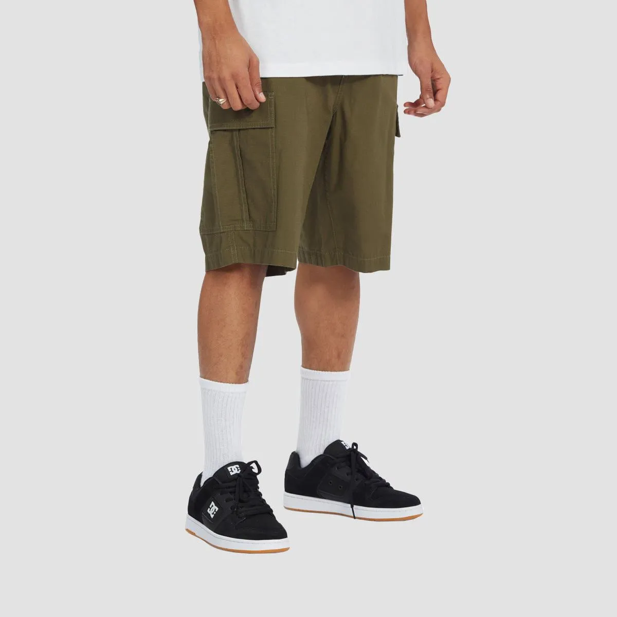 DC Warehouse 2 Cargo Shorts Ivy Green